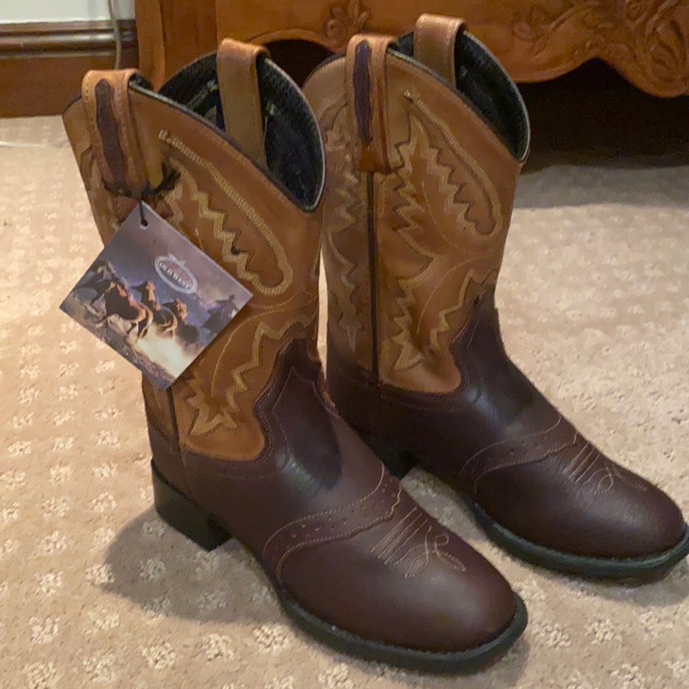 Boys Old West boots size 12.5